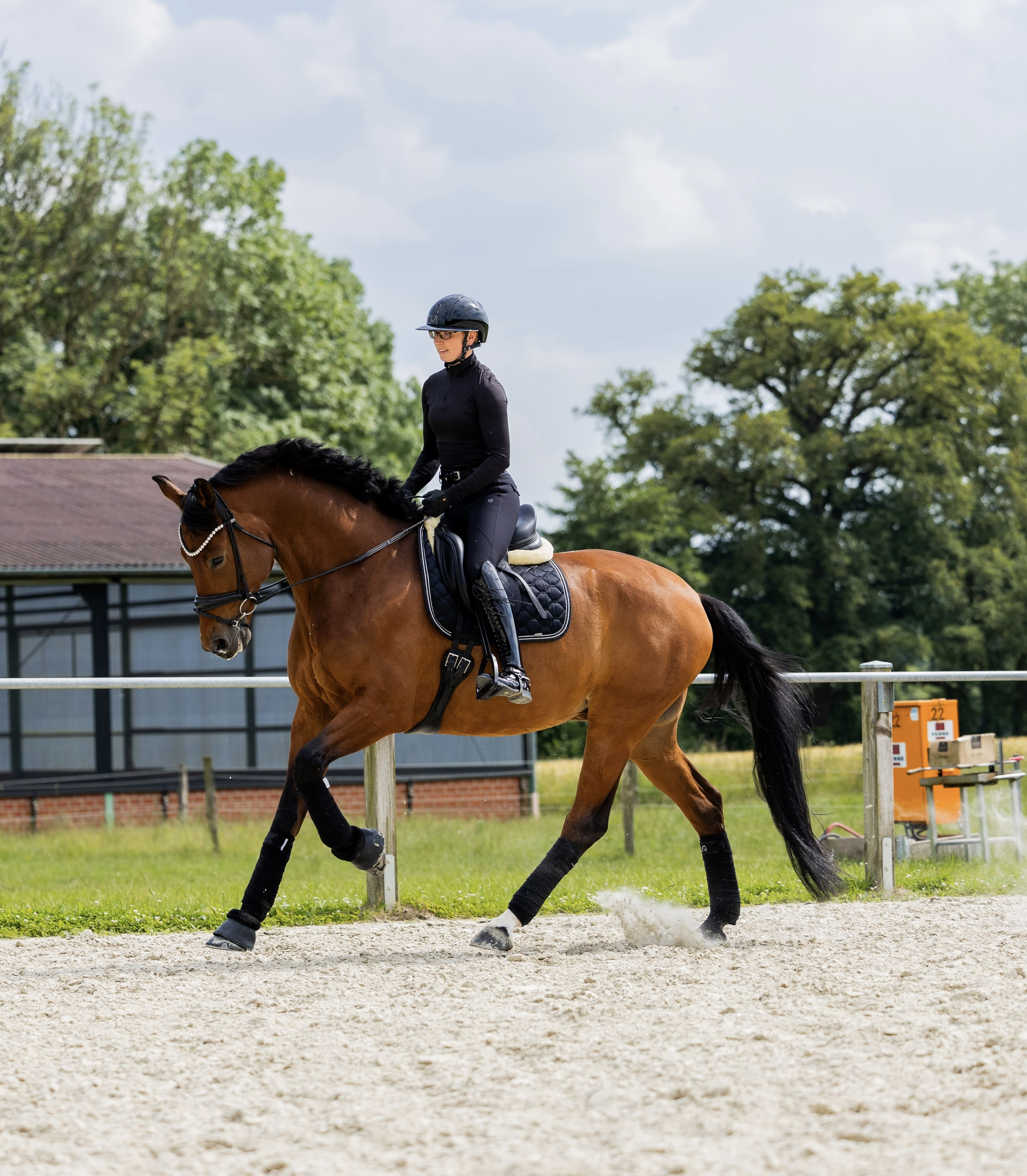 Sabrina beim Reiten